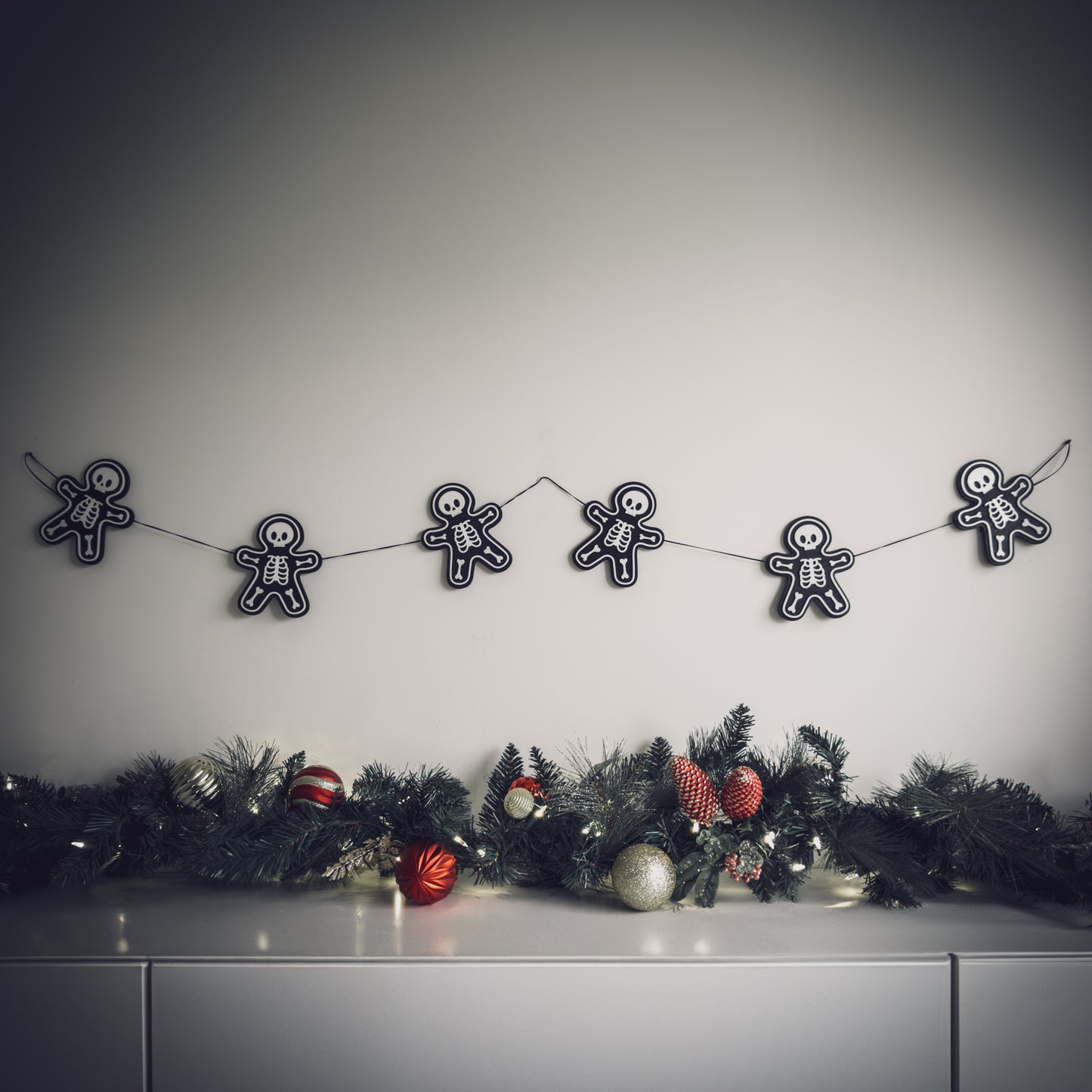 Gingerdead Garland